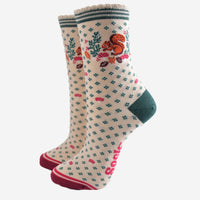 Women's Squirrel Wreath Socks