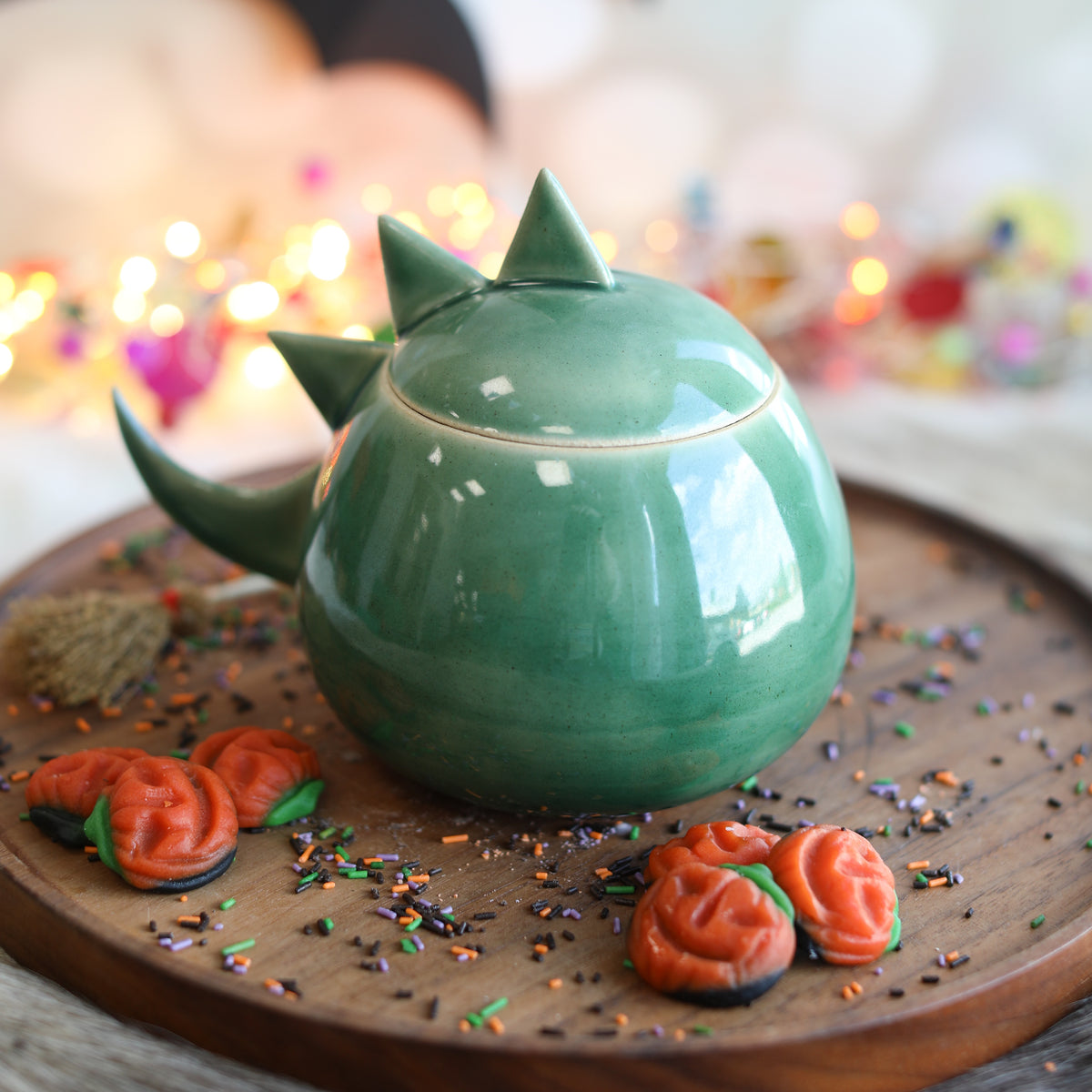 Dino Pot
