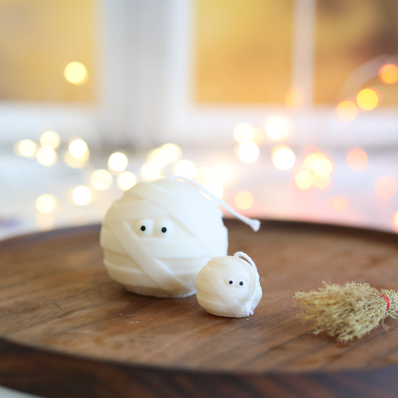 Mummy candles