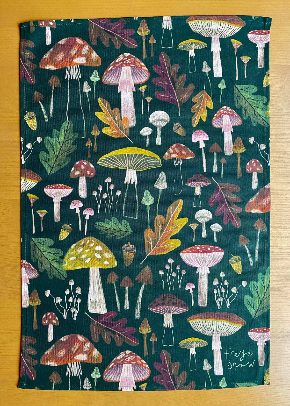 Mushrooms Tea Towel / Cotton Dish Towel / Kitchen Towel