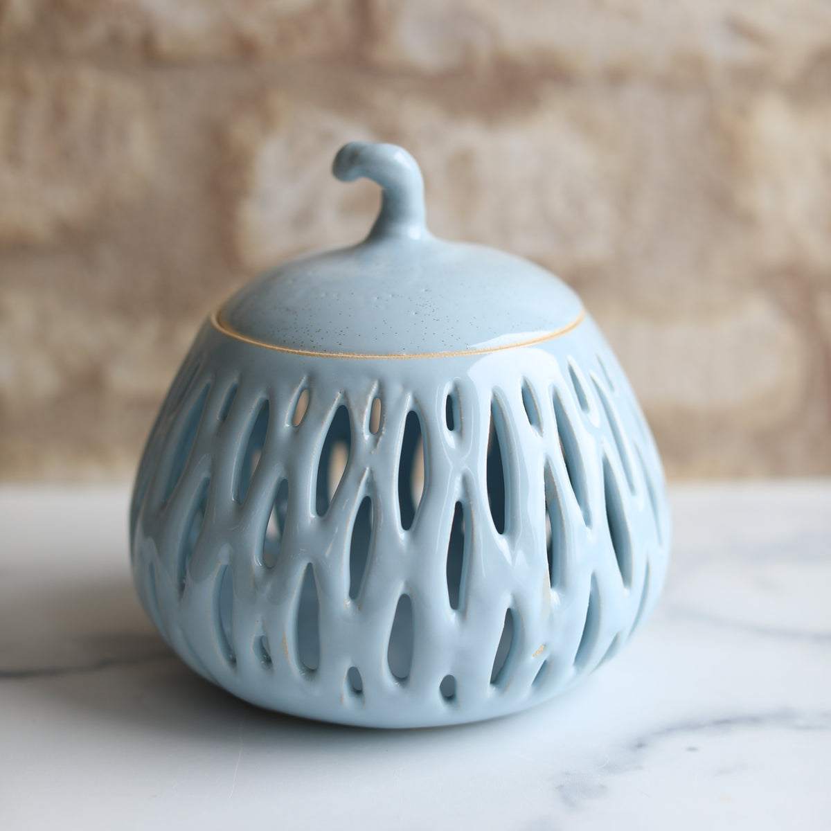 Lantern pots