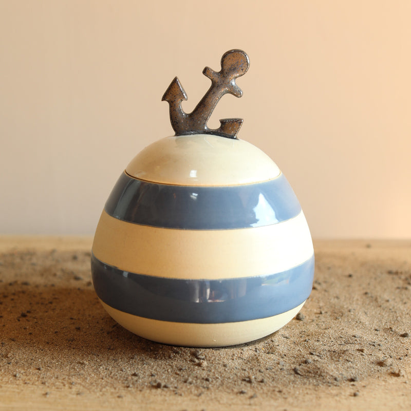 Handmade ceramic pot with anchor lid