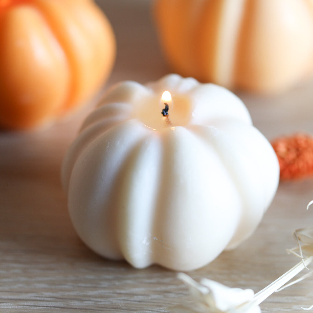 pumpkin candle